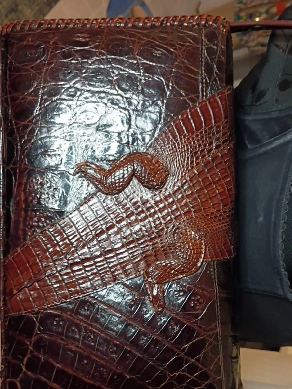 Vintage Croc-Embossed Leather Adjustable Shoulder Bag in Deep Brown